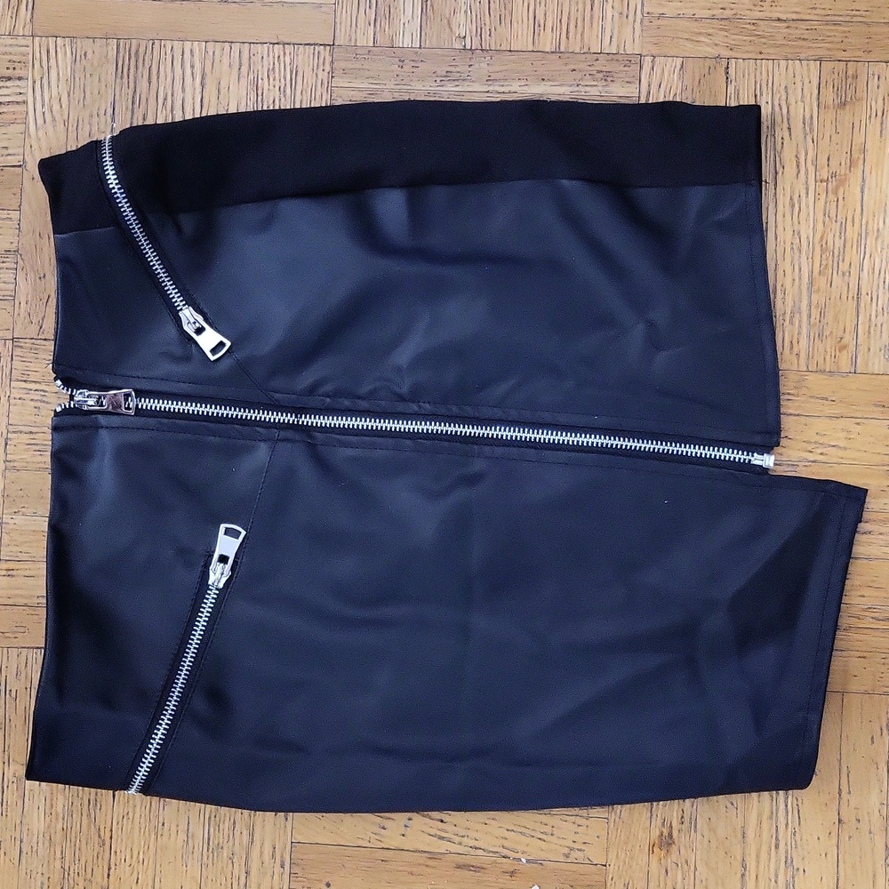 SALE!! Brand New REVAMPED FAUX LEATHER ASYMMETRICAL Mini Skirt-S